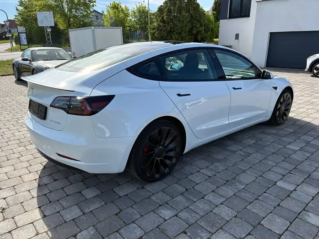 Usado Tesla Model 3 Performance 377 kW (513 CV) 2022 Blanco Berlina