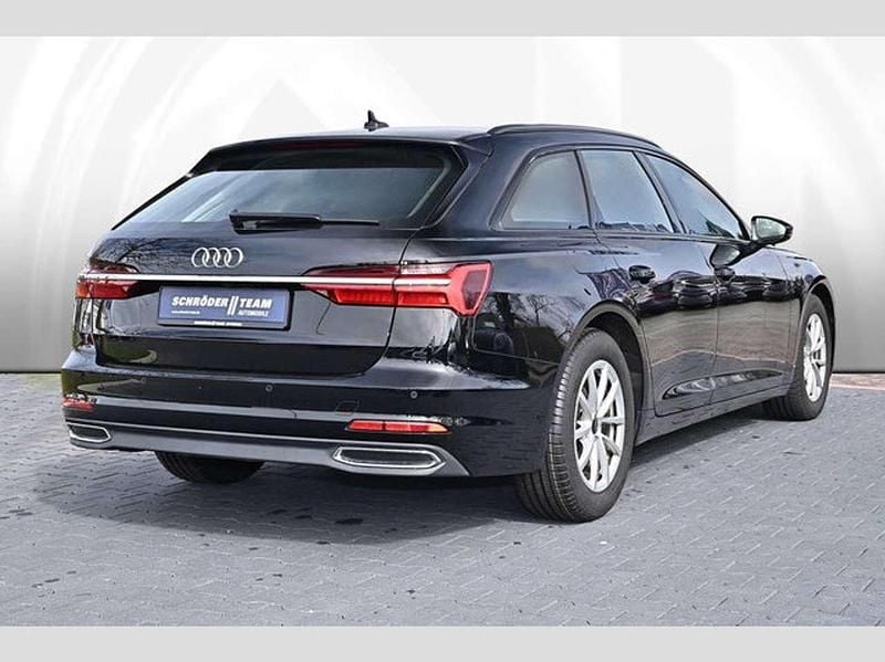 Gebraucht Audi A6 204 PS (150 kW) 2023 Brillantschwarz Kombi