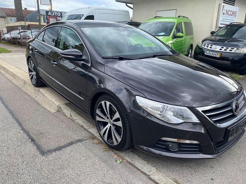 Gebraucht VW CC 358 PS (263 kW) 2011 Braun Limousine