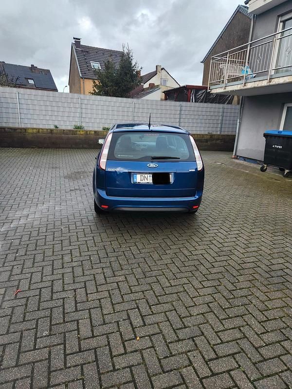 Gebraucht Ford Focus 2009 Blau Kombi