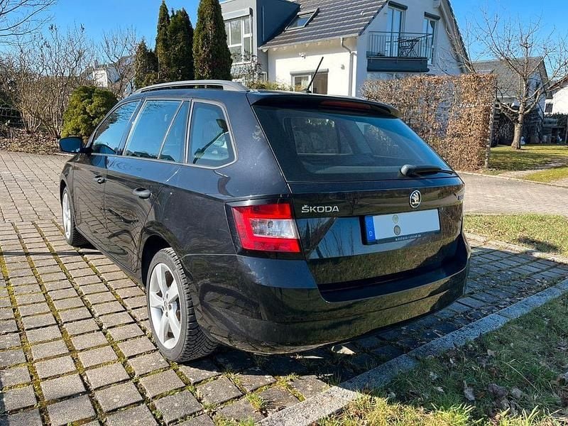 Gebraucht Skoda Fabia 75 PS (55 kW) 2015 Schwarz Kombi