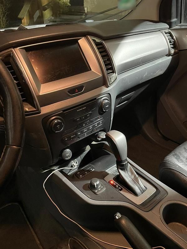 Gebraucht Ford Ranger Limited 150 PS (110 kW) 2018 Grau Pickup