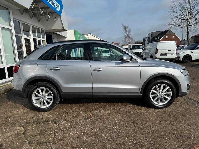 Gebraucht Audi Q3 Comfort 140 PS (102 kW) 2015 Silber SUV