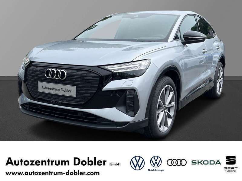 Florettsilber Gebraucht 2024 Audi Q4 Sportback e-tron S-Line SUV | 51.880 € (Teuer) - Bild 1/4