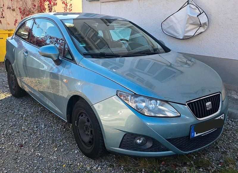 Blau Gebraucht 2010 Seat Ibiza Kleinwagen | 1.250 € (Guter Preis) - Bild 1/4