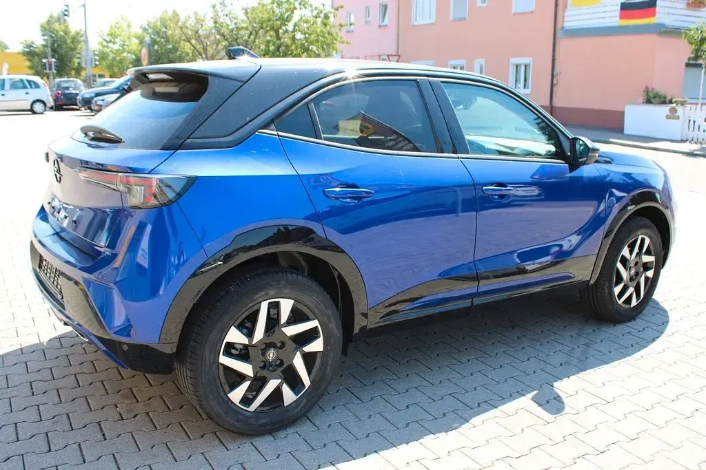 Neu Opel Mokka 131 PS (96 kW) 2026 Blau SUV