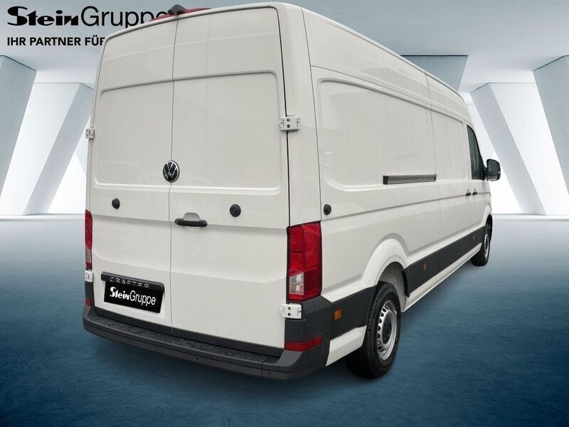 Gebraucht VW Crafter 140 PS (102 kW) 2024 Weiß Van