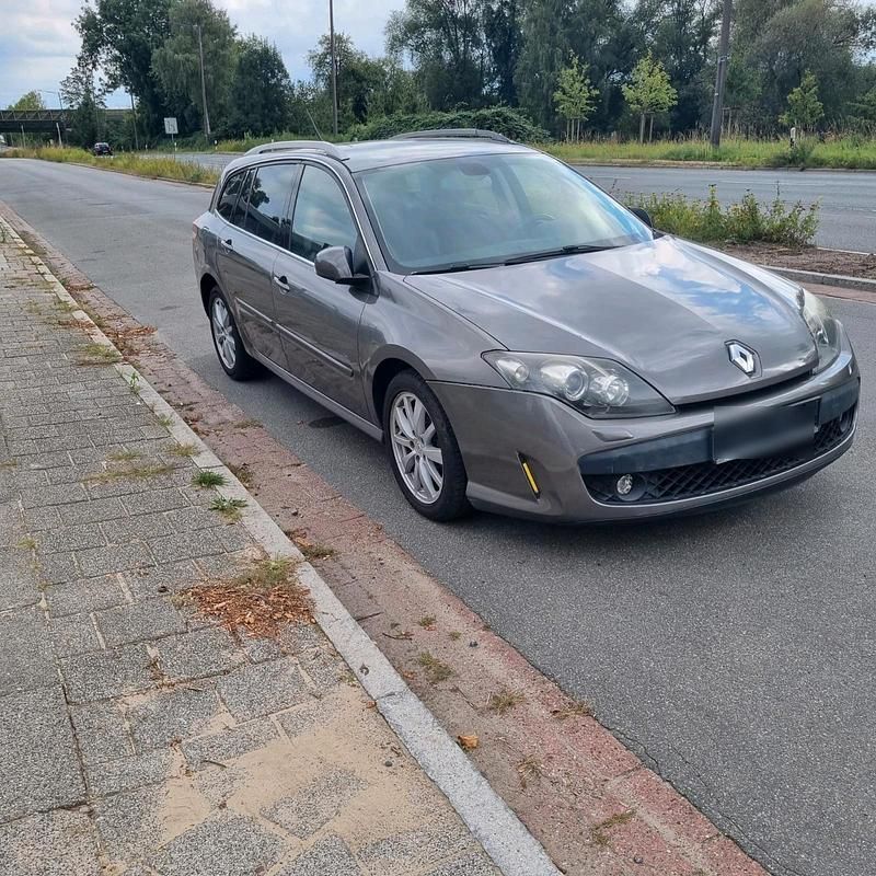 Gebraucht Renault Laguna III 140 PS (102 kW) 2010 Grau Kombi