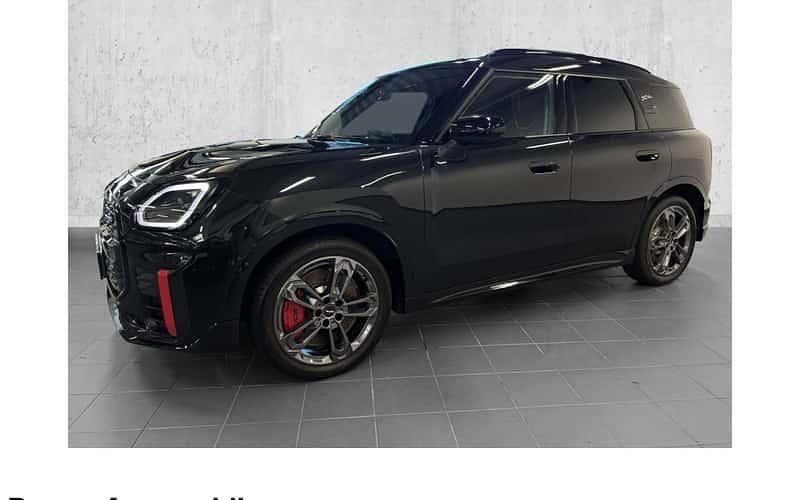 Schwarz Gebraucht 2024 Mini John Cooper Works Countryman Classic SUV | 40.750 € - Bild 1/4