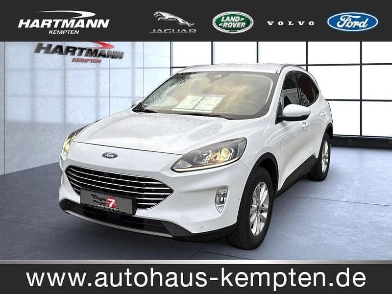 Weiß Gebraucht 2021 Ford Kuga Titanium SUV | 22.450 € (Guter Preis) - Bild 1/4