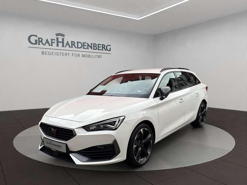 Weiß Gebraucht 2023 Cupra Leon Limousine | 23.888 € (Guter Preis) - Bild 1/4