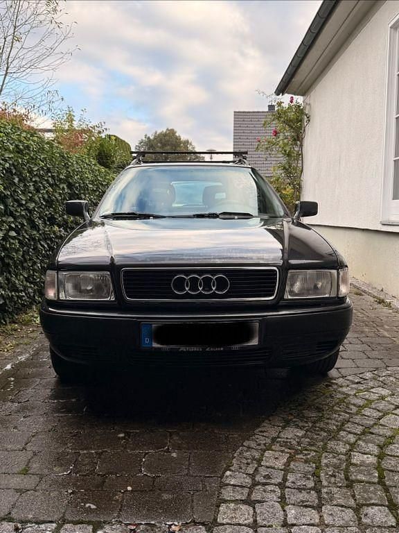 Schwarz Gebraucht 1992 Audi 80 Kombi | 3.000 € - Bild 1/4