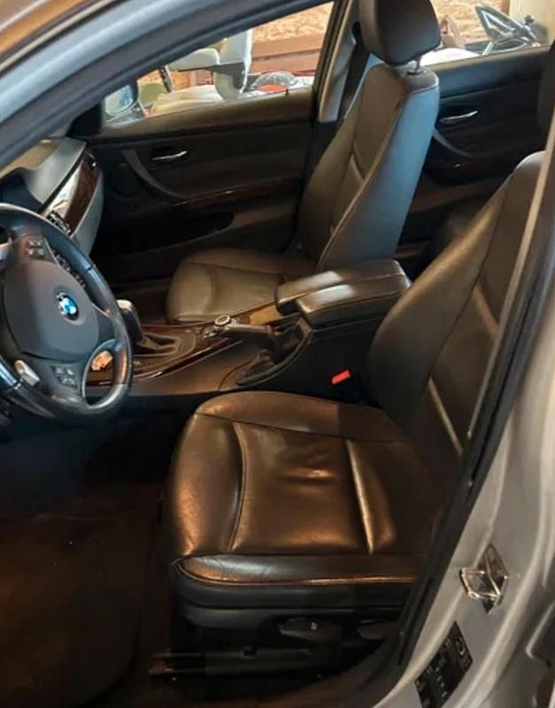 Gebraucht BMW 335 306 PS (225 kW) 2009 Limousine