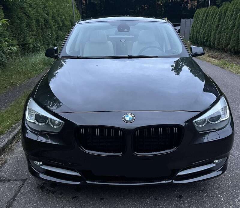Grau Gebraucht 2009 BMW 550 Gran Turismo Limousine | 25.000 € - Bild 1/4