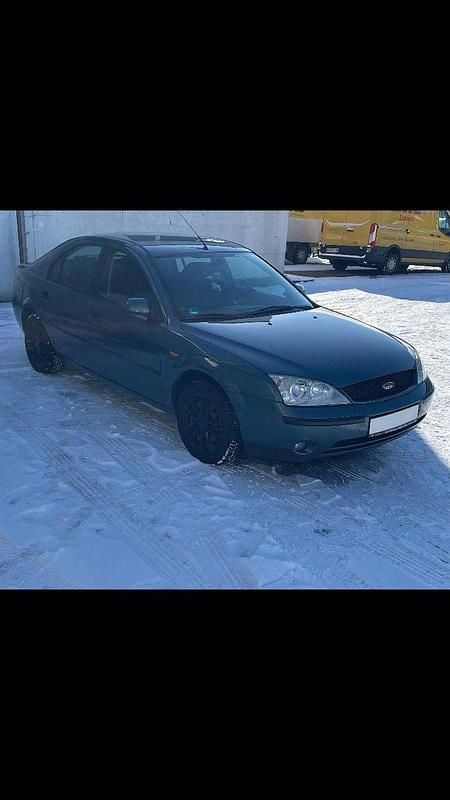 Gebraucht Ford Mondeo 145 PS (106 kW) 2002 Grün Limousine