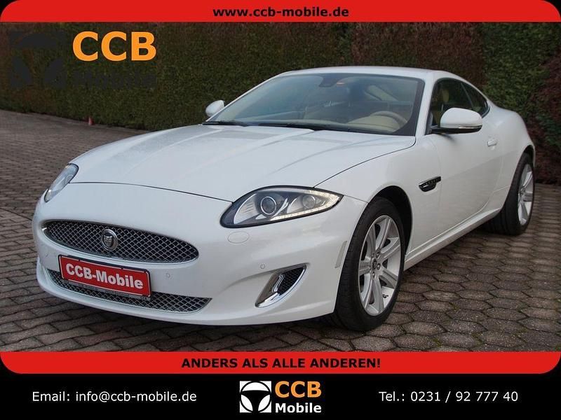 Gebraucht Jaguar XK 385 PS (283 kW) 2013 Weiß Coupé