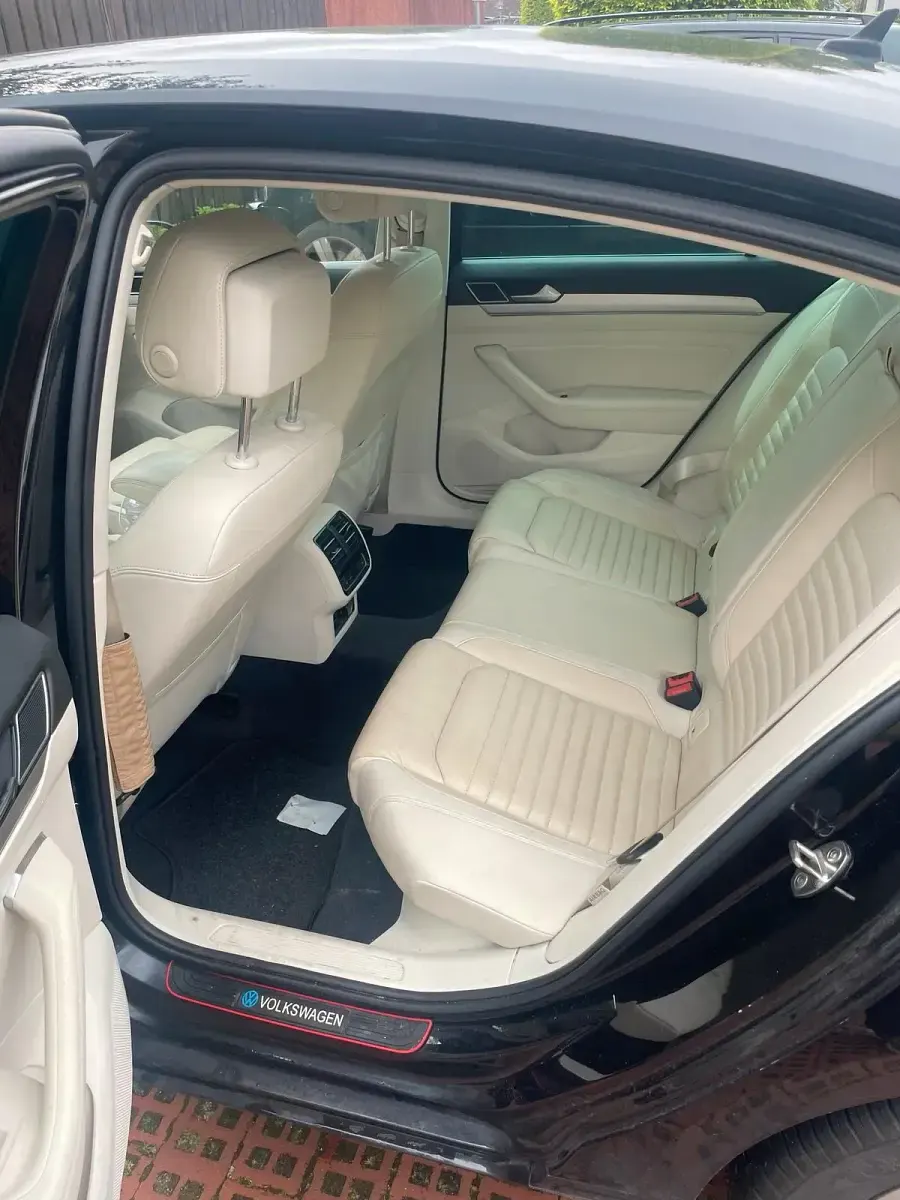 Gebraucht VW Passat 150 PS (110 kW) 2015 Schwarz Limousine
