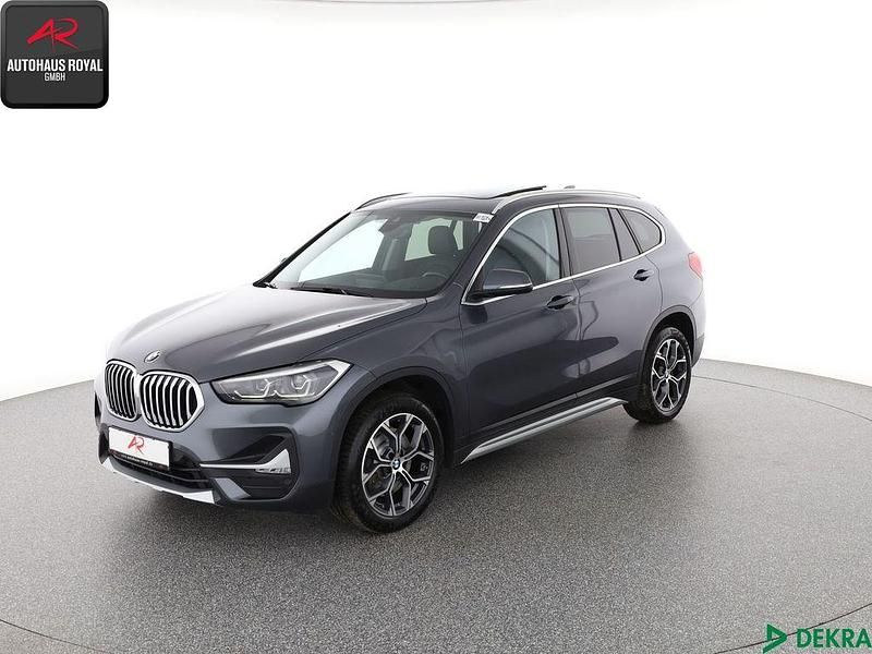 Grau Gebraucht 2019 BMW X1 xLine SUV | 26.880 € (Etwas zu teuer) - Bild 1/4