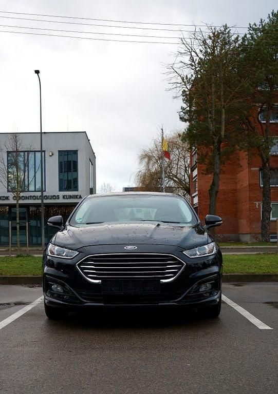 Gebraucht Ford Mondeo 165 PS (121 kW) 2019 Schwarz Limousine