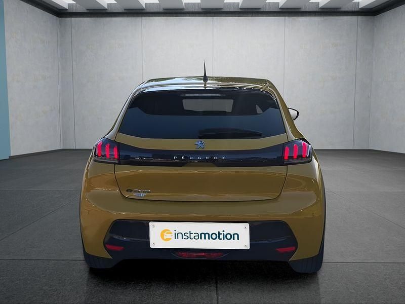 Gebraucht Peugeot e-208 Allure 100 kW (136 PS) 2021 Gelb Kleinwagen