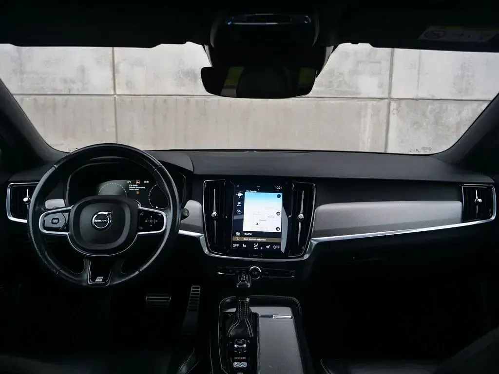 Gebraucht Volvo V90 R-Design 252 PS (185 kW) 2018 Grau Kombi