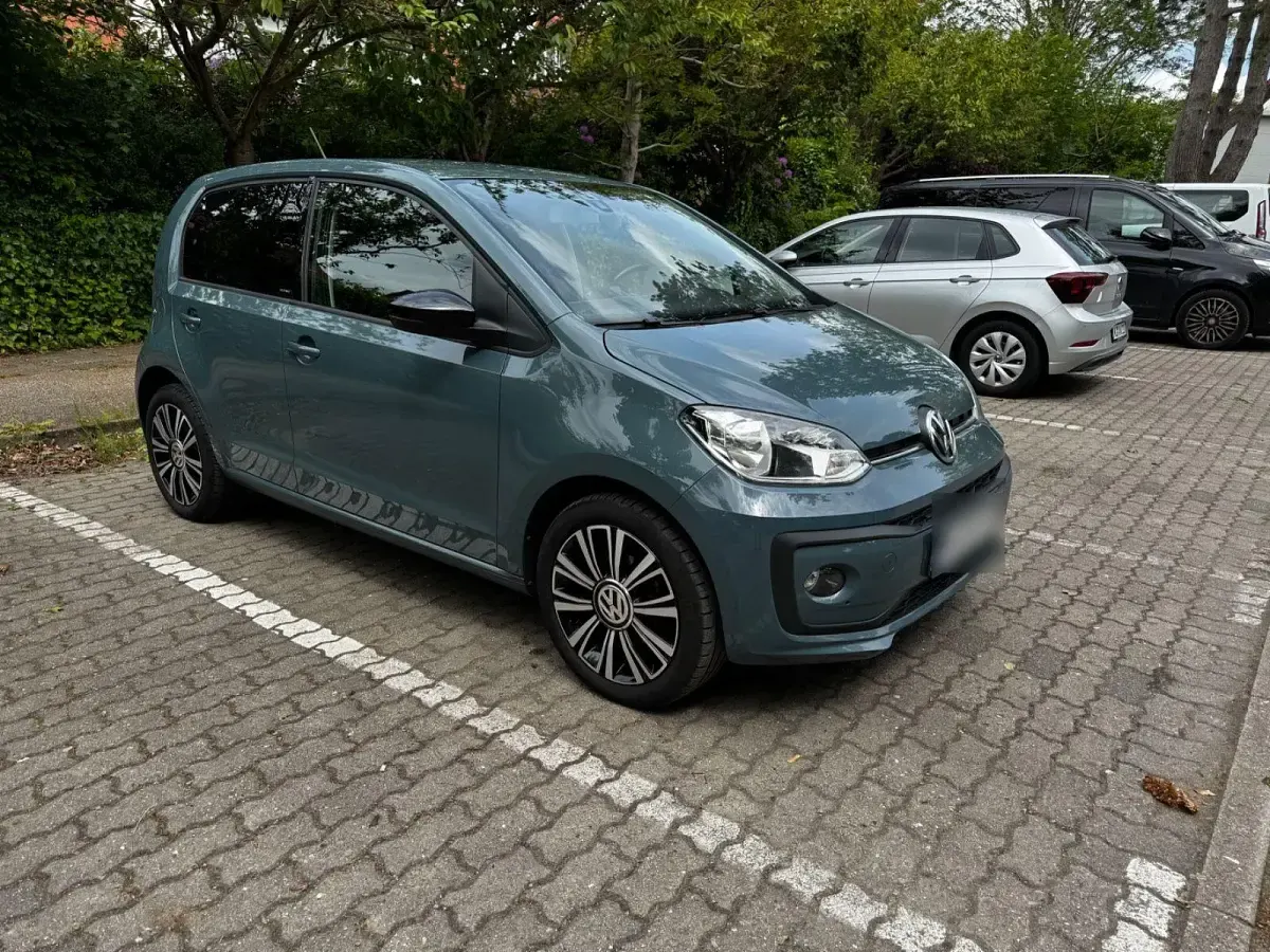 Gebraucht VW up! IQ Drive 60 PS (44 kW) 2019 Blau Kleinwagen