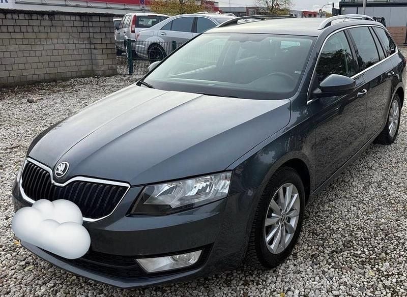 Grau Gebraucht 2017 Skoda Octavia Ambition Kombi | 11.500 € (Fairer Preis) - Bild 1/4