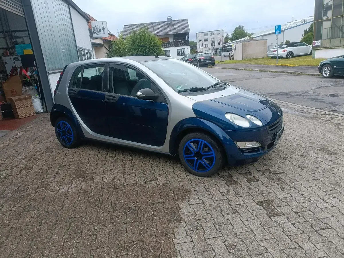 Gebraucht Smart ForFour 90 PS (66 kW) 2006 Blau Kleinwagen
