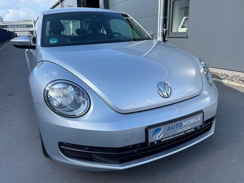 Second-hand VW Beetle Basis 105 CP (77 kW) 2016 Argintiu Hatchback