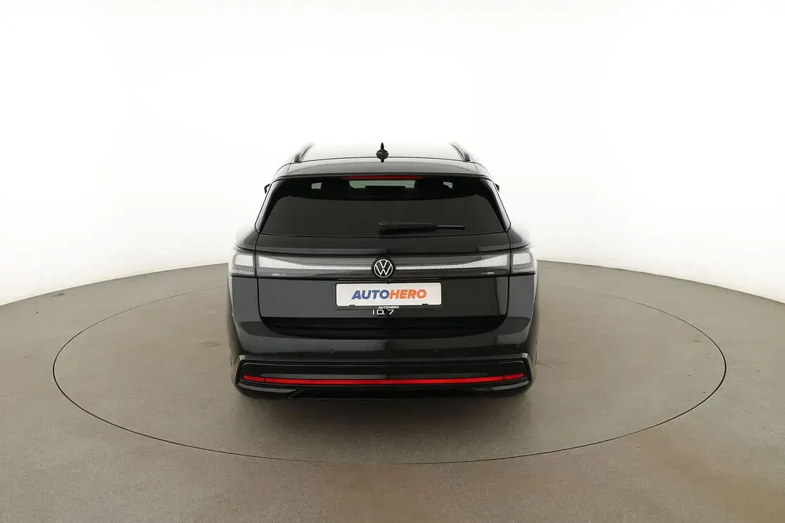 Gebraucht VW ID.7 Pro 210 kW (286 PS) 2024 Schwarz Kombi