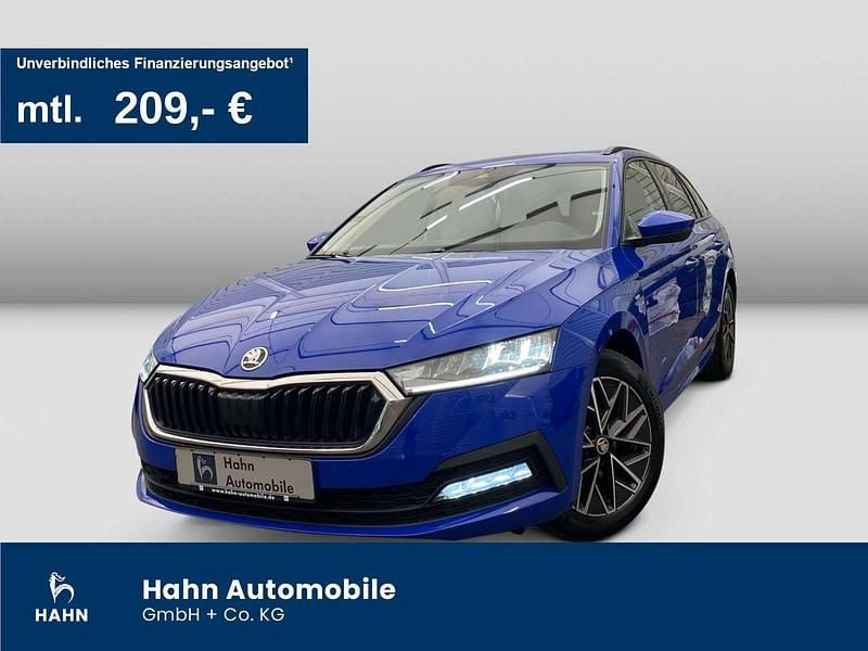 Blau Gebraucht 2021 Skoda Octavia Clever Kombi | 21.799 € (Guter Preis) - Bild 1/3
