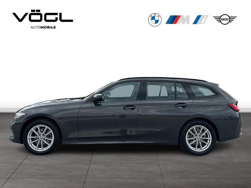 Gebraucht BMW 320 190 PS (139 kW) 2024 Grau Kombi
