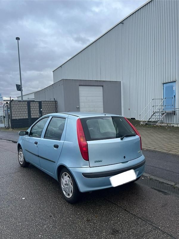 Gebraucht Fiat Punto 80 PS (58 kW) 2002 Blau Kleinwagen