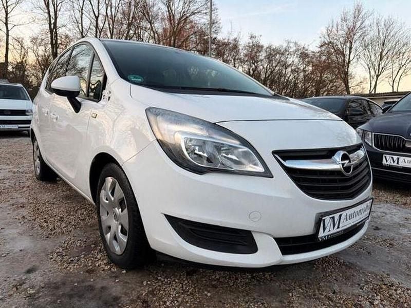 Gebraucht Opel Meriva Edition 101 PS (74 kW) 2017 Weiß Van / Kleinbus