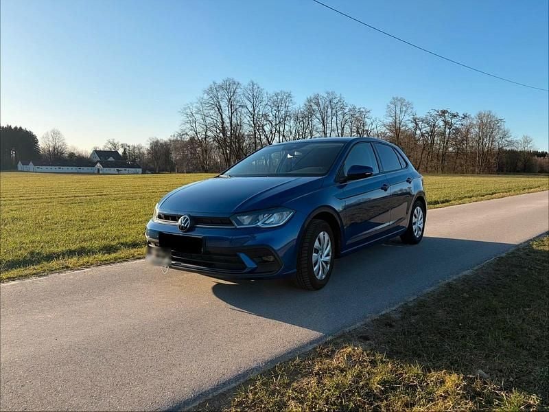Gebraucht VW Polo 95 PS (69 kW) 2023 Blau Kleinwagen