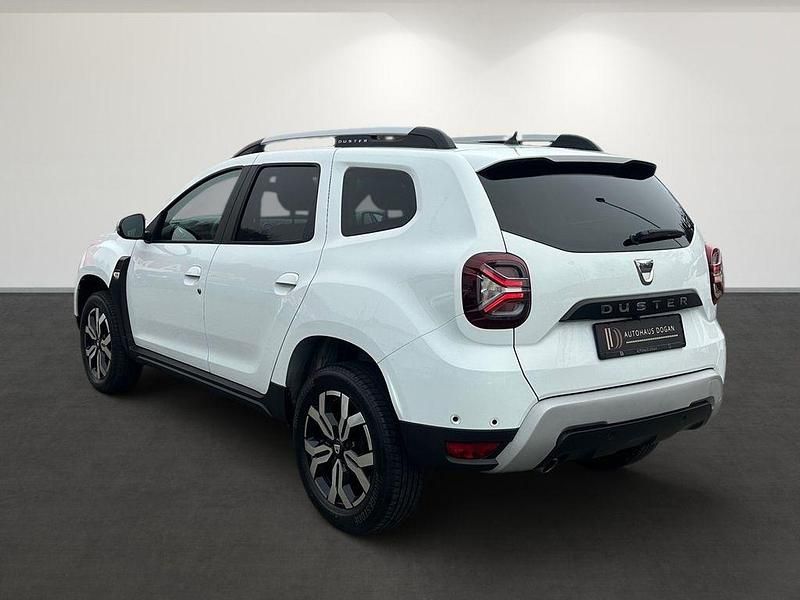Gebraucht Dacia Duster Prestige 150 PS (110 kW) 2022 Weiß SUV