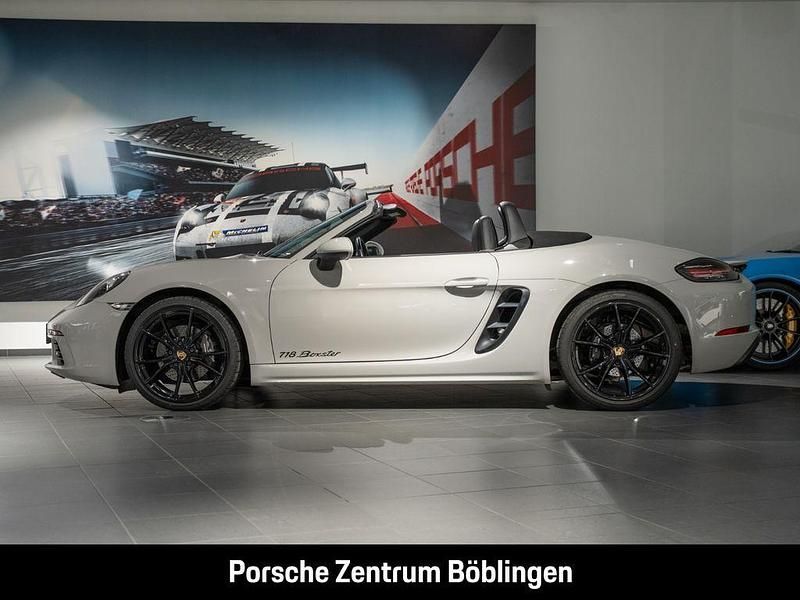 Gebraucht Porsche 718 Boxster 299 PS (219 kW) 2022 Weiss Cabrio