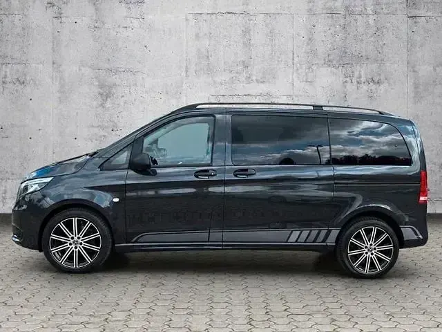 Gebraucht Mercedes Vito Sportline 237 PS (174 kW) 2021 Grau Van