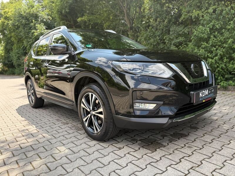 Schwarz Gebraucht 2019 Nissan X-Trail N-Connecta SUV | 13.990 € (Guter Preis) - Bild 1/4