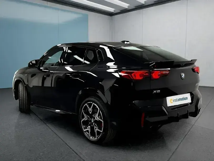 Gebraucht BMW X2 300 PS (220 kW) 2025 Schwarz SUV