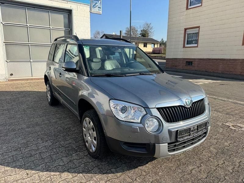 Gebraucht Skoda Yeti Elegance 140 PS (102 kW) 2012 Grau SUV
