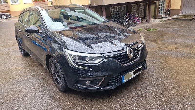 Schwarz Gebraucht 2019 Renault Mégane GrandTour Business Kombi | 12.500 € (Superpreis) - Bild 1/4