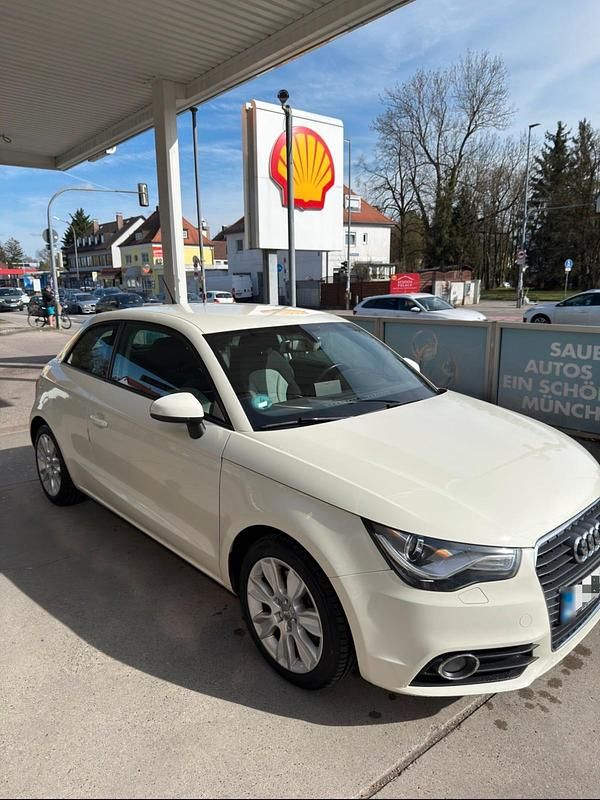 Gebraucht Audi A1 120 PS (88 kW) 2011 Kleinwagen