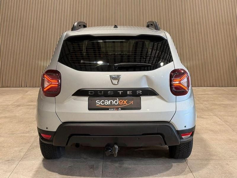 Używany Dacia Duster 91 KM (66 kW) 2022 Szary SUV