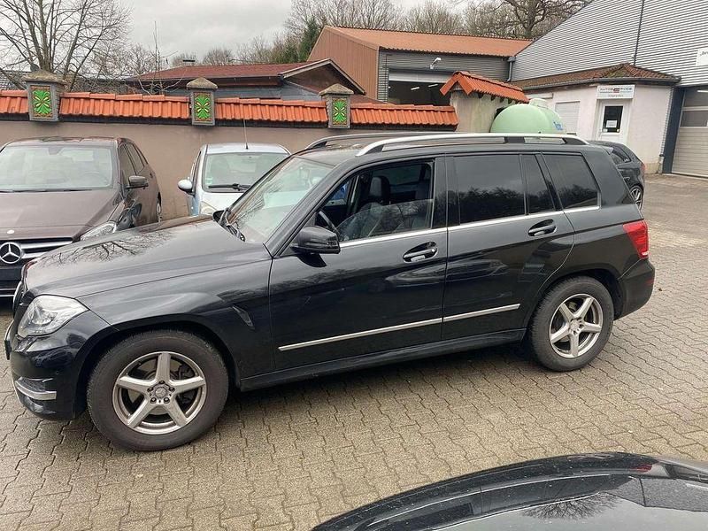 Gebraucht Mercedes GLK220 170 PS (125 kW) 2014 Schwarz SUV