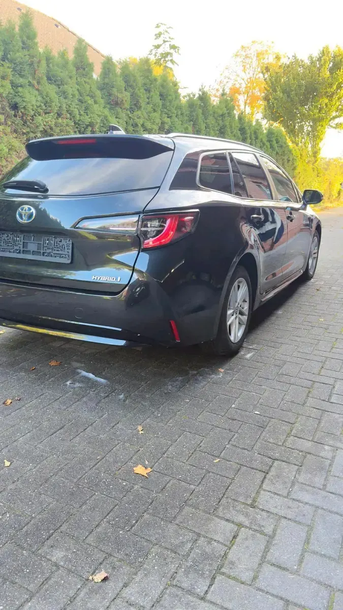 Gebraucht Toyota Corolla 98 PS (72 kW) 2022 Schwarz Kombi