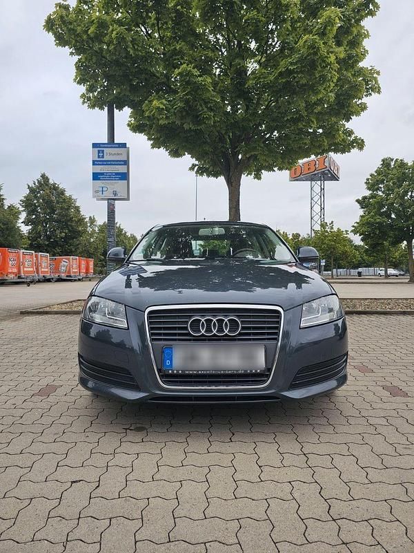 Schwarz Gebraucht 2009 Audi A3 Attraction Limousine | 4.500 € (Fairer Preis) - Bild 1/4