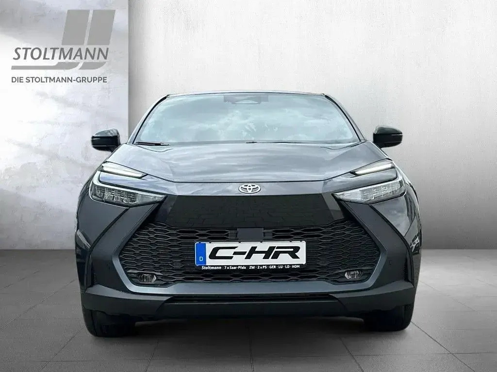Gebraucht Toyota C-HR 140 PS (102 kW) 2025 Grau SUV