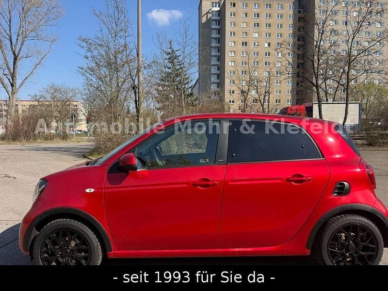 Second-hand Smart ForFour Passion 90 CP (66 kW) 2018 Roșu Hatchback