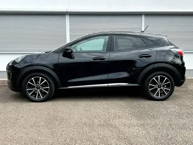 Gebraucht Ford Puma Titanium 125 PS (91 kW) 2021 Schwarz SUV